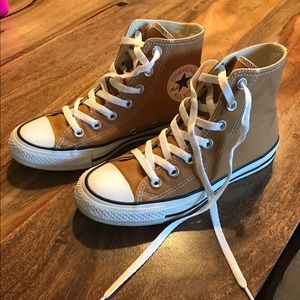 High top Converse